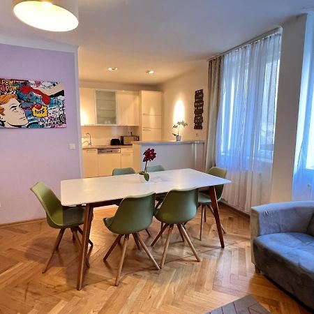 Exclusive Apartment Center Виена Екстериор снимка