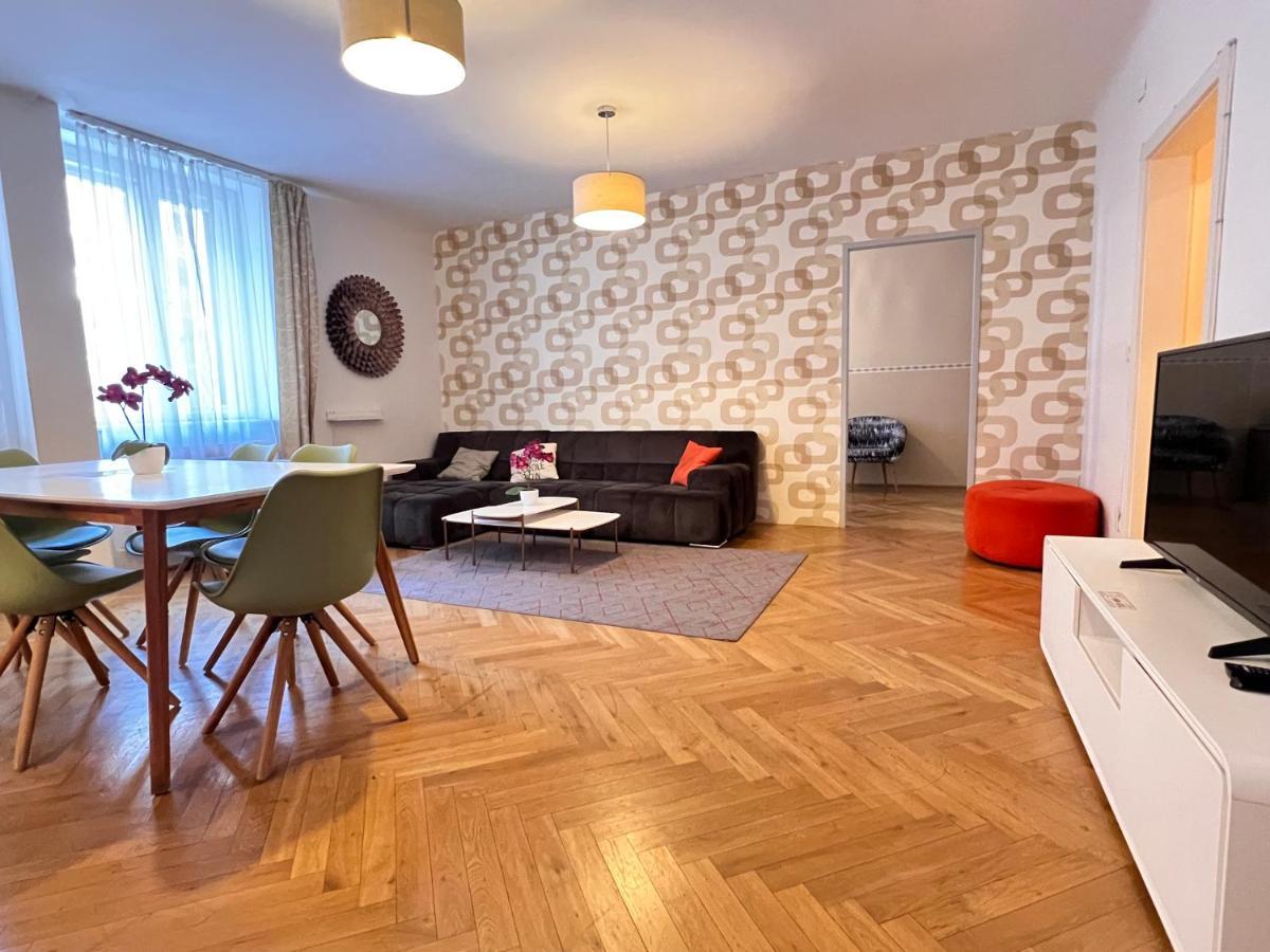 Exclusive Apartment Center Виена Екстериор снимка