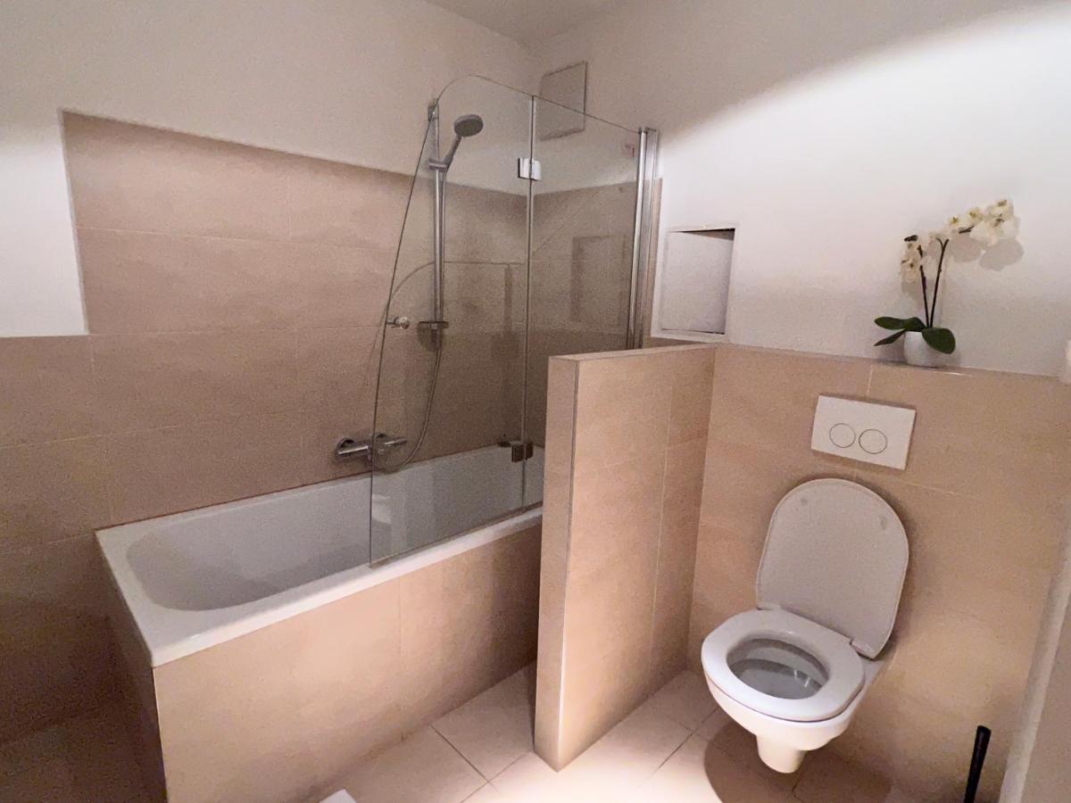 Exclusive Apartment Center Виена Екстериор снимка